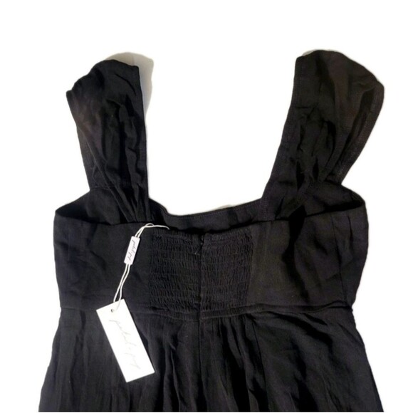 Petal & Pup Crosby Jumpsuit Cropped Straight Leg 100% Rayon Black Women's Size M - Picture 8 of 14